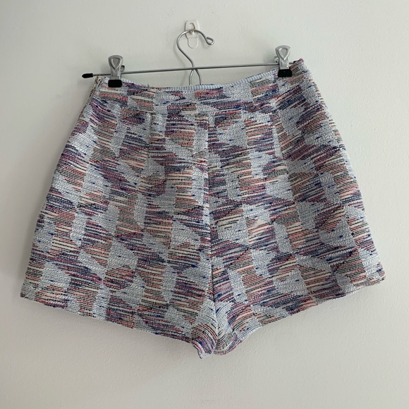 English Factory Two-Piece Set! - Picture 4 of 4